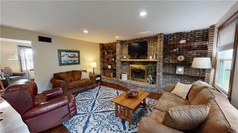 123 Cedar Ridge Dr, Monaca, PA 15061 photo 13