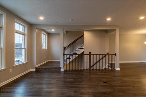 412 Walnut Ct, Mccandless, PA 15237 photo 9