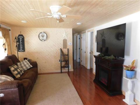 2870 Walters Ct, Export, PA 15632 photo 12