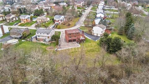 45 Barri Dr, Irwin, PA 15642 photo 23