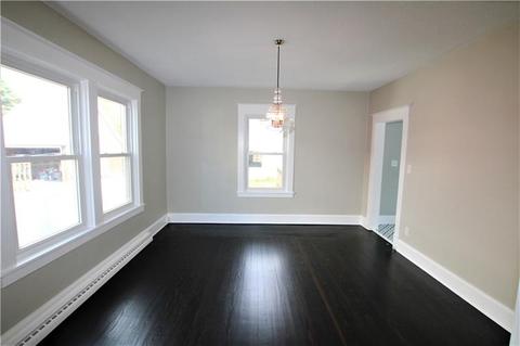 215 E Spring St, Zelienople, PA 16063 photo 7