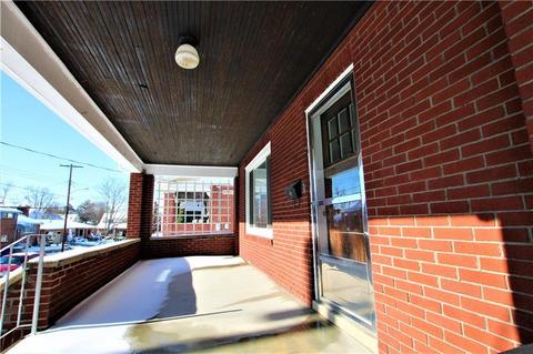 215 E Spring St, Zelienople, PA 16063 photo 19