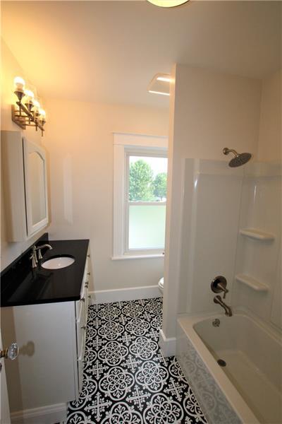 215 E Spring St, Zelienople, PA 16063 photo 18