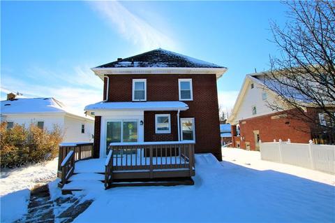 215 E Spring St, Zelienople, PA 16063 photo 20