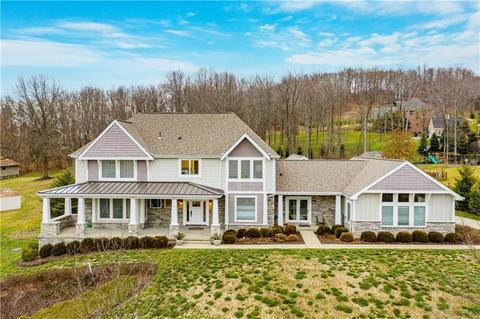 4451 Mccaslin Ridge Dr, Hampton, PA 15101 photo 1