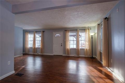 125 Maple Dr, Marshall, PA 15086 photo 5