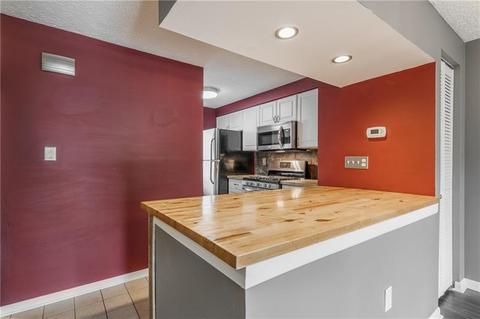 427 Brookside Ct, Seven Fields, PA 16046 photo 2