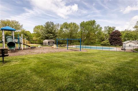 427 Brookside Ct, Seven Fields, PA 16046 photo 25
