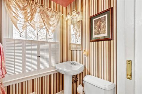 159 Boxfield Rd, Pittsburgh, PA 15241 photo 5