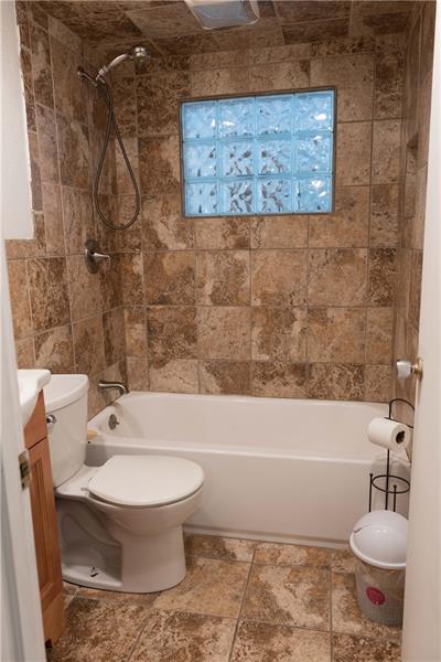 17 Donna Dr, Irwin, PA 15642 photo 14