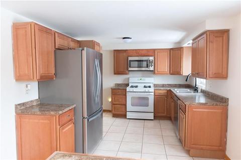 17 Donna Dr, Irwin, PA 15642 photo 7