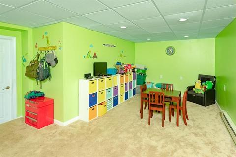 26 Station St, Smith, PA 15053 photo 7