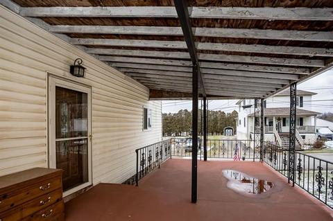 26 Station St, Smith, PA 15053 photo 19