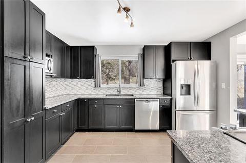 802 Hazel Ave, Mars, PA 16046 photo 7