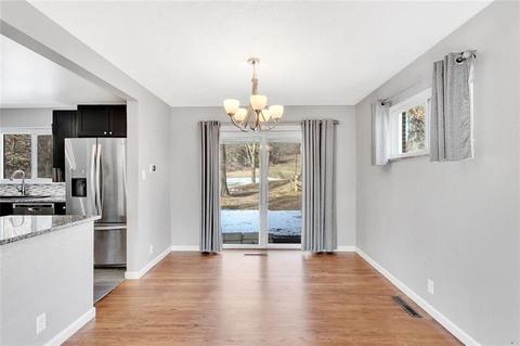 802 Hazel Ave, Mars, PA 16046 photo 9