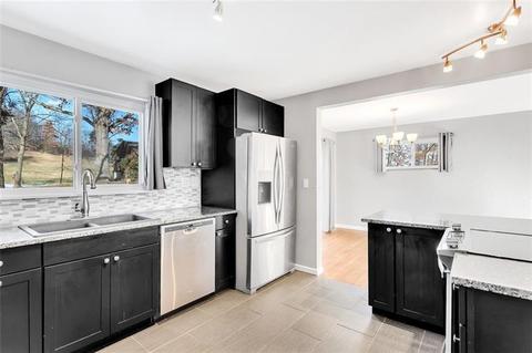 802 Hazel Ave, Mars, PA 16046 photo 6