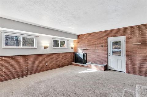 802 Hazel Ave, Mars, PA 16046 photo 16
