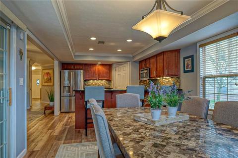 105 Adele Ct, Pittsburgh, PA 15229 photo 9