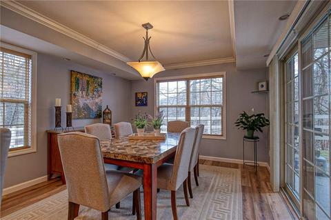 105 Adele Ct, Pittsburgh, PA 15229 photo 8