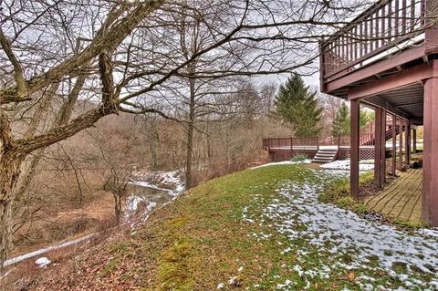1507 Three Degree Rd, Mars, PA 16046 photo 9