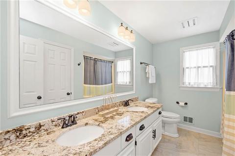 2666 Gloucester Dr, Pittsburgh, PA 15241 photo 17