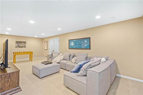 2666 Gloucester Dr, Pittsburgh, PA 15241 photo 21