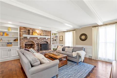 2666 Gloucester Dr, Pittsburgh, PA 15241 photo 9