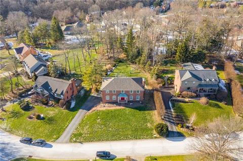 2666 Gloucester Dr, Pittsburgh, PA 15241 photo 25