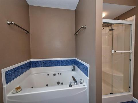 351 Warrick Dr, Seven Fields, PA 16046 photo 18
