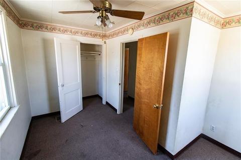 138 Sumner Ave, Vandergrift, PA 15690 photo 9