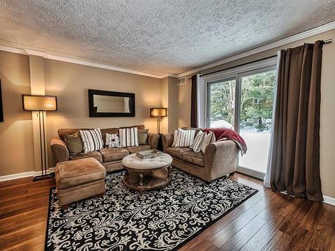 414 Brookside Ct, Seven Fields, PA 16046 photo 2