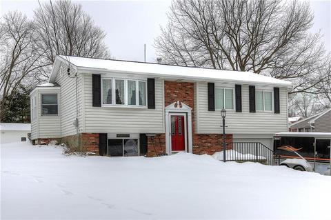 110 Coventry Dr, Monaca, PA 15061 photo 1
