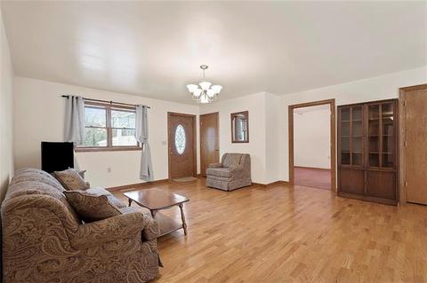 335 3rd St, Harmony, PA 16037 photo 5