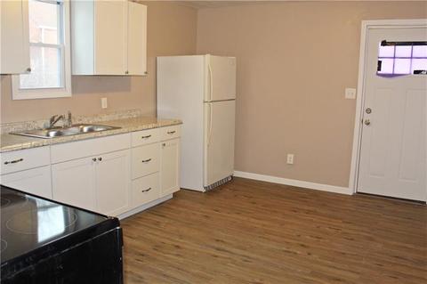 438 Halcomb Ave, Clairton, PA 15025 photo 21
