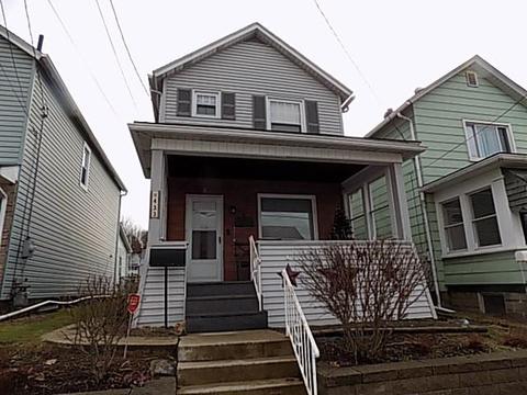 433 Longfellow St, Vandergrift, PA 15690 photo 1