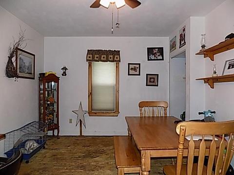 433 Longfellow St, Vandergrift, PA 15690 photo 4