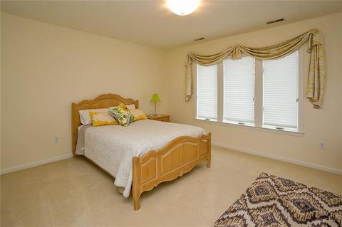 4110 Manor Oaks Ct, Export, PA 15632 photo 18