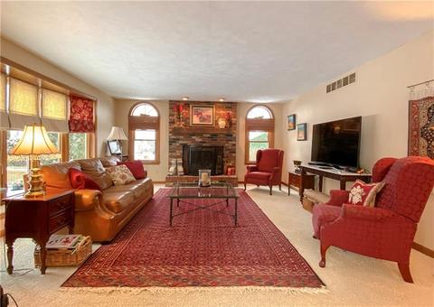 114 Eric Dr, Beaver, PA 15009 photo 7