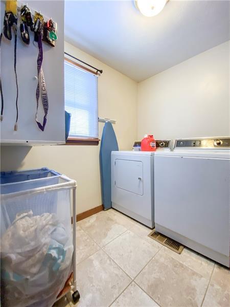 114 Eric Dr, Beaver, PA 15009 photo 13