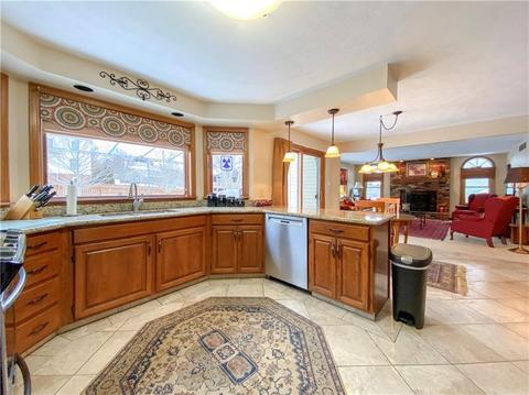 114 Eric Dr, Beaver, PA 15009 photo 9
