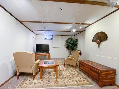 114 Eric Dr, Beaver, PA 15009 photo 23