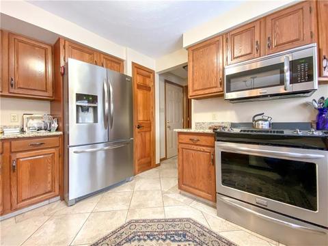 114 Eric Dr, Beaver, PA 15009 photo 10