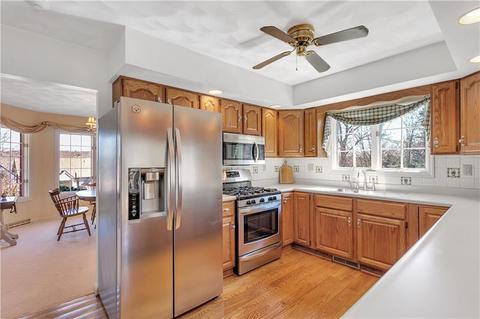 3317 Carriage Cir, Export, PA 15632 photo 7
