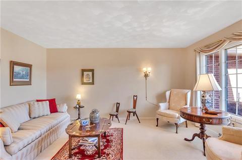 3317 Carriage Cir, Export, PA 15632 photo 5
