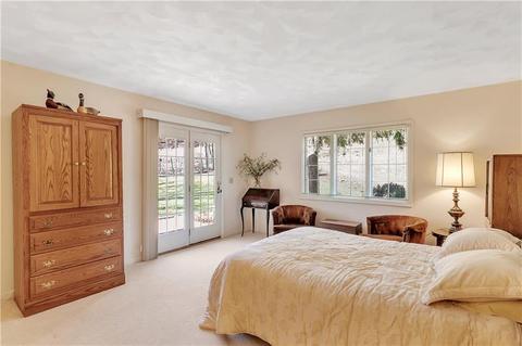 3317 Carriage Cir, Export, PA 15632 photo 13