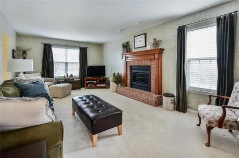 334 Warrick Dr, Seven Fields, PA 16046 photo 3