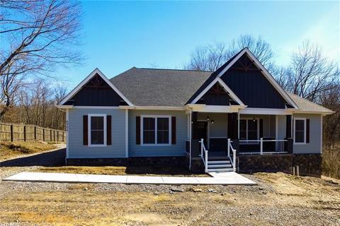 4906 Arnold Ave, Hampton, PA 15044 photo 1
