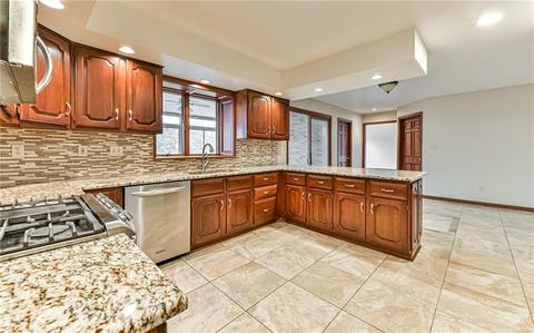 4054 Jupiter Dr, Hampton, PA 15101 photo 8
