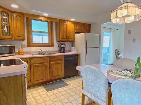 24 S Rolling Hills Ave, Irwin, PA 15642 photo 11