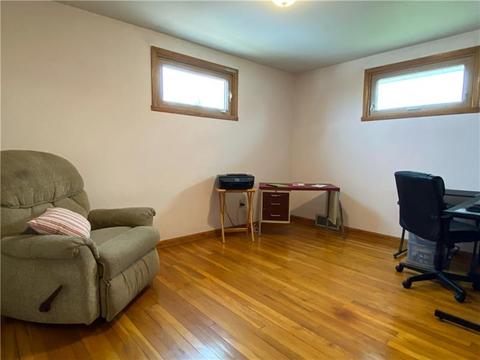 24 S Rolling Hills Ave, Irwin, PA 15642 photo 15